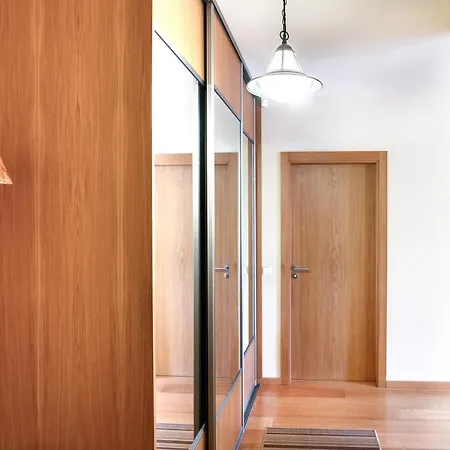 Ona's In Center With Private Parking * 카우나스